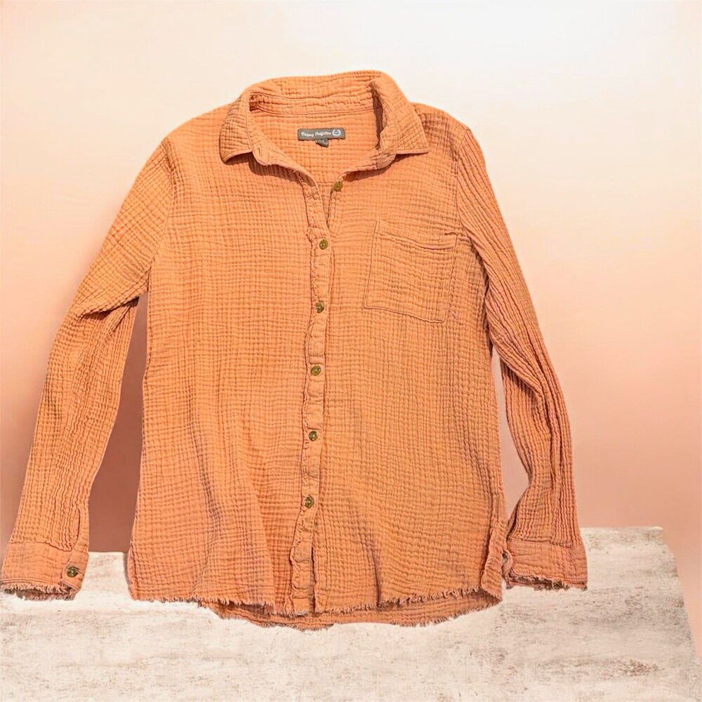 Victory Outfitters Women’s Peach Solid Long Sleeve Button-Up Shirt M